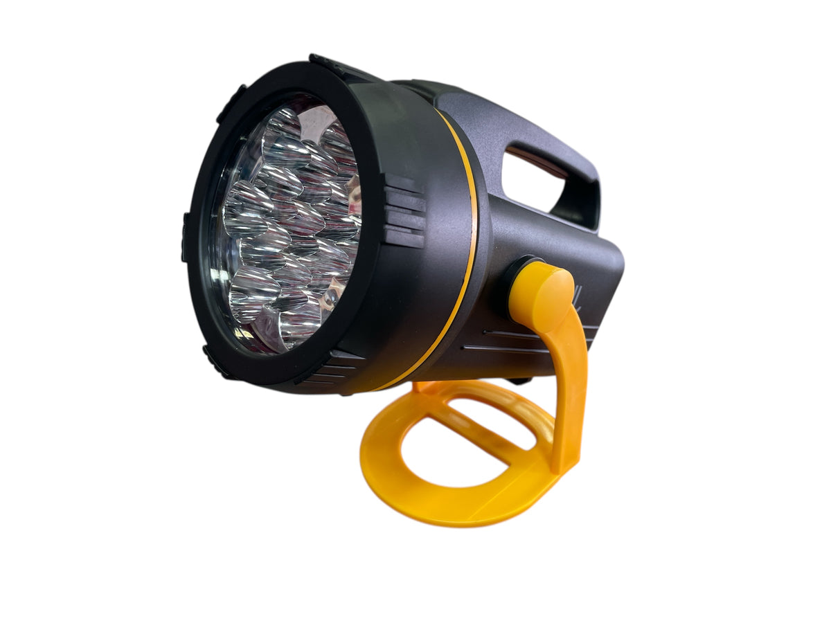 Linterna 13 Led a Pilas x4D