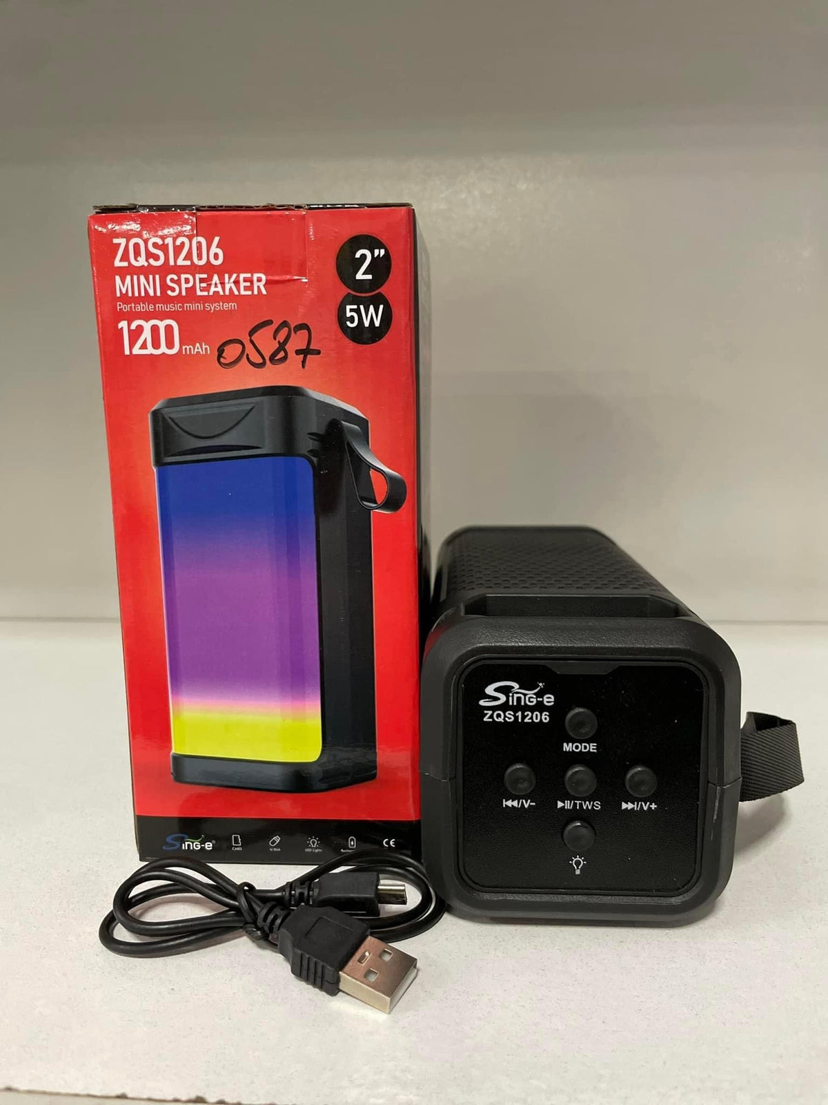 Parlante Bluetooth con lector USB y SD FM